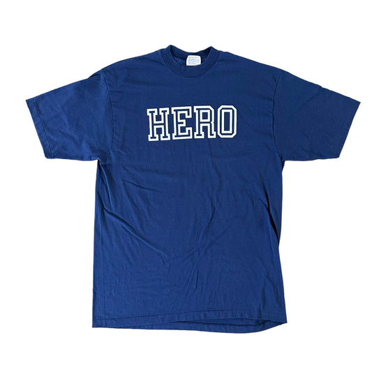 Vintage 1990s Hero T-shirt size XL