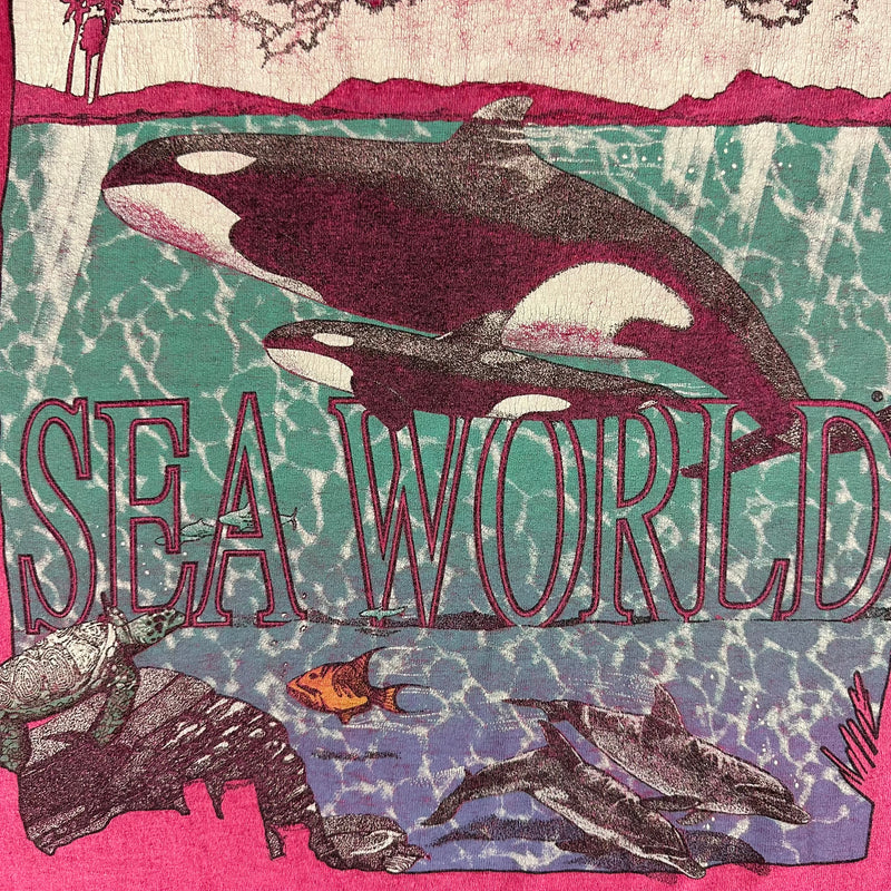 Vintage 1980s Sea World T-shirt size Small