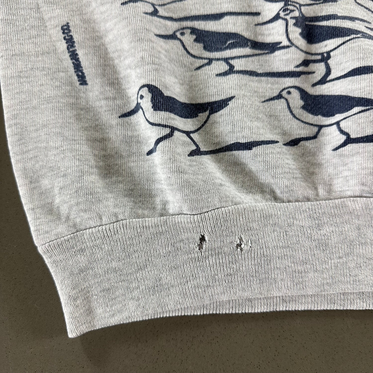 Vintage 1990s Duck Sweatshirt size XL