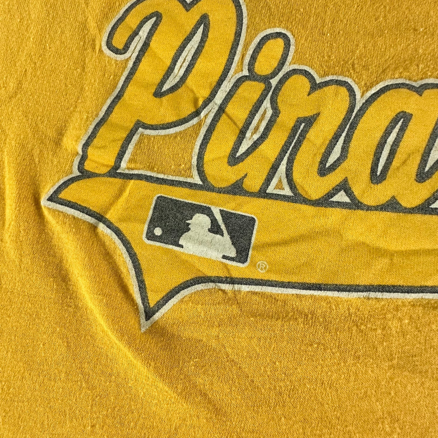 Vintage 1980s Pittsburgh Pirates T-shirt size Large