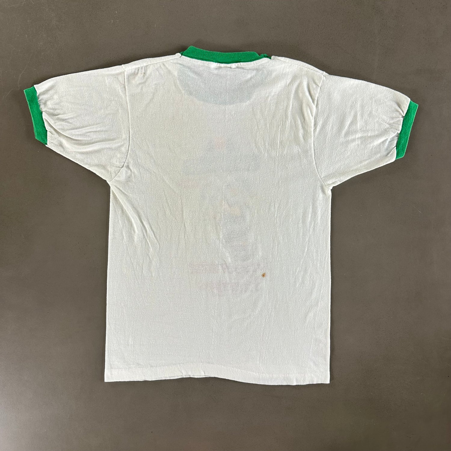 Vintage 1980s Schnapps T-shirt size Large