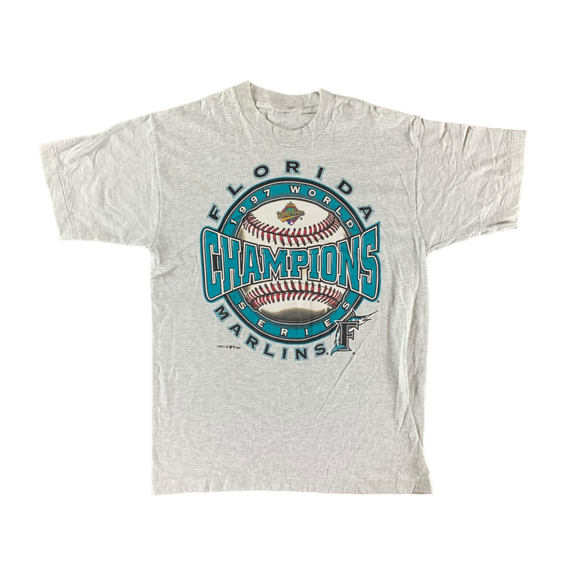 Vintage 1997 Florida Marlins T-shirt size XL