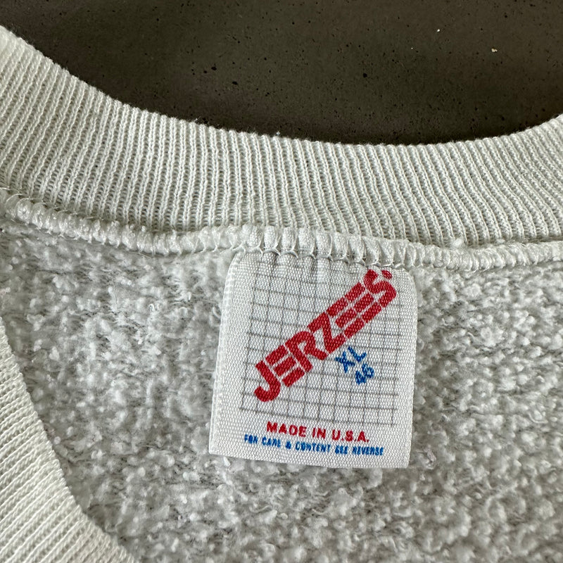 Vintage 1980s Chickadee Sweatshirt size XL
