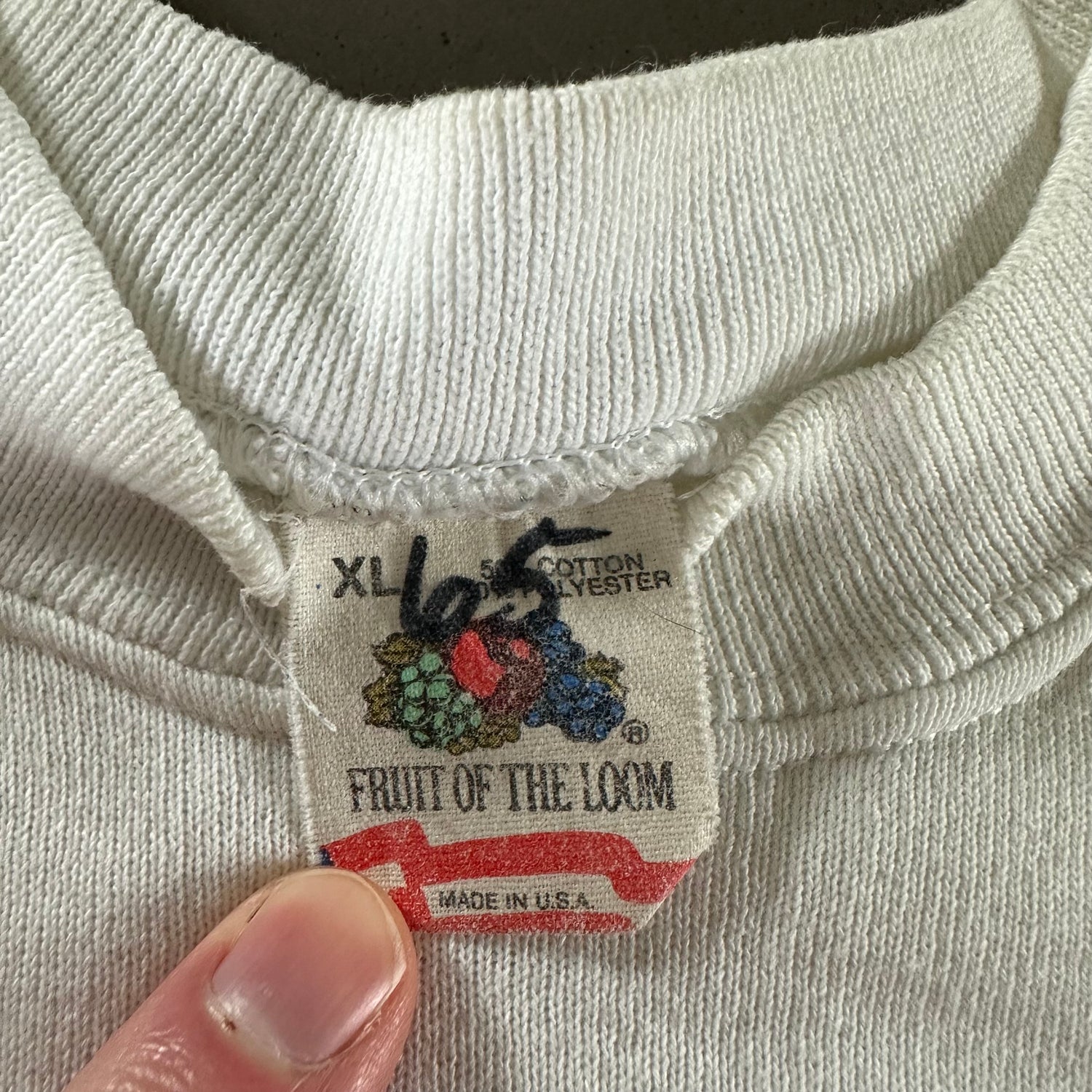 Vintage 1980s Flying Tomato Sweatshirt size XL
