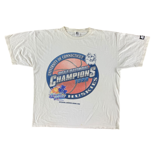 Vintage 1999 University of Connecticut T-shirt size XL