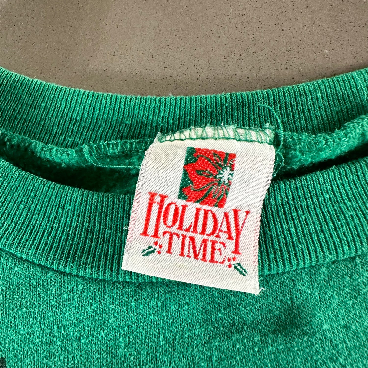 Vintage 1990s I Believe in Santa Sweatshirt size Large