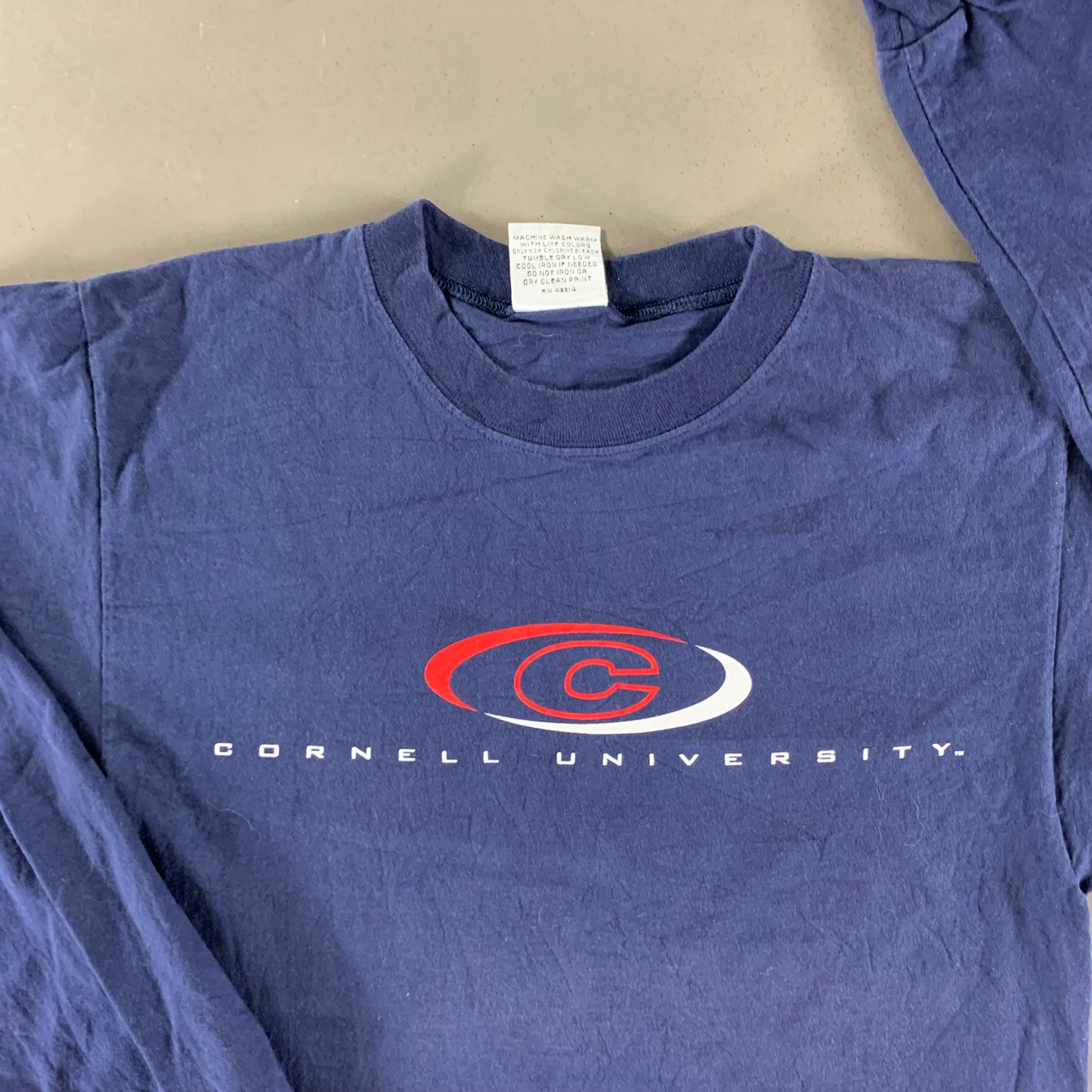 Vintage 1990s Cornell University T-shirt size Small
