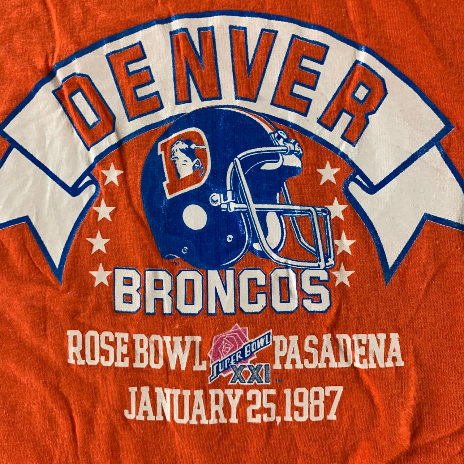 Vintage 1987 Denver Broncos T-shirt size Large